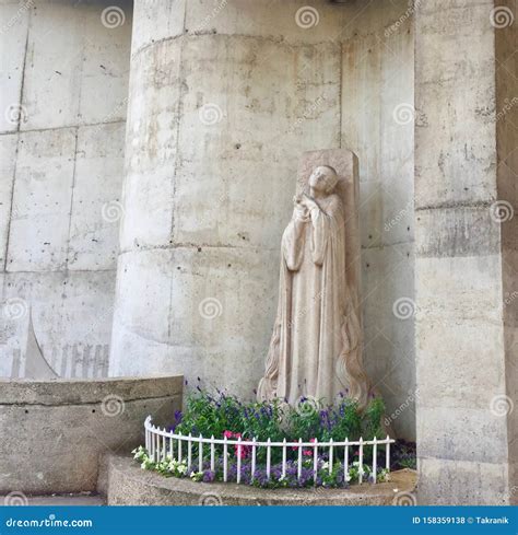 joan of arc burning|joan of arc statue france.
